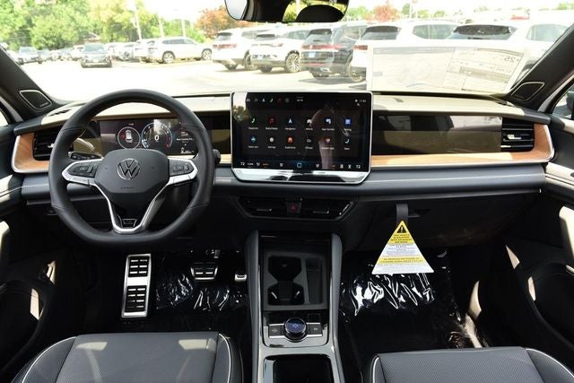 2026 Volkswagen Tiguan 2.0T SEL R-Line Turbo