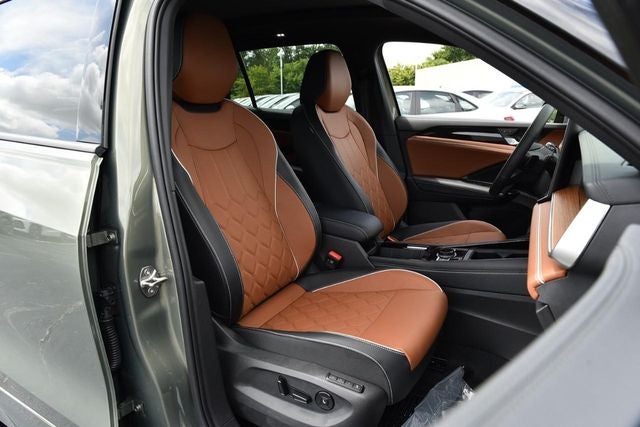 2026 Volkswagen Tiguan 2.0T SEL R-Line Turbo