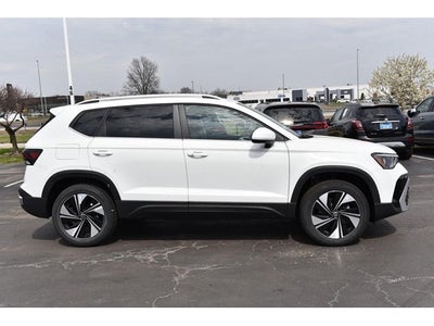 2025 Volkswagen Taos 1.5T SE