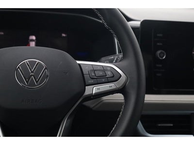 2026 Volkswagen Taos SE 4MOTION