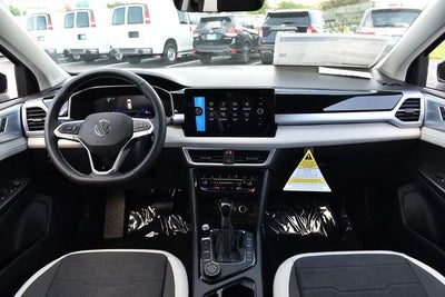 2026 Volkswagen Taos 1.5T SE