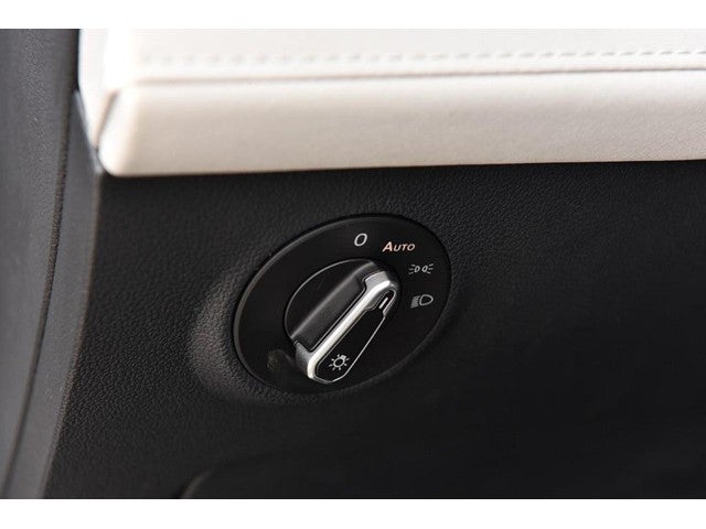 2026 Volkswagen Taos SE 4MOTION