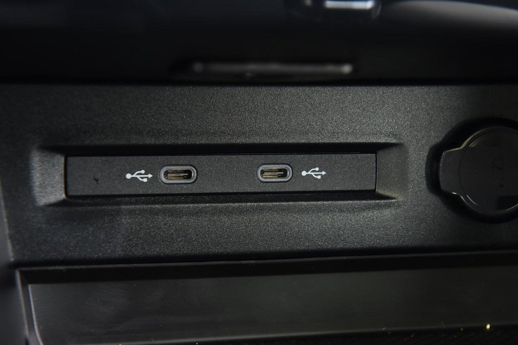 2026 Volkswagen Taos SE 4MOTION