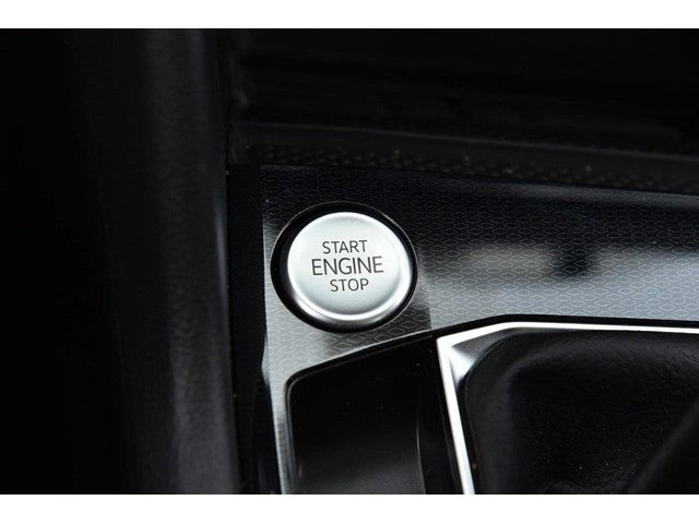 2026 Volkswagen Taos SE 4MOTION