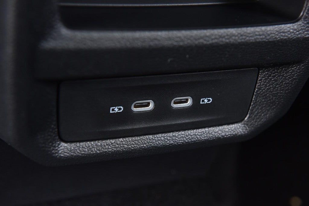 2026 Volkswagen Taos SE 4MOTION