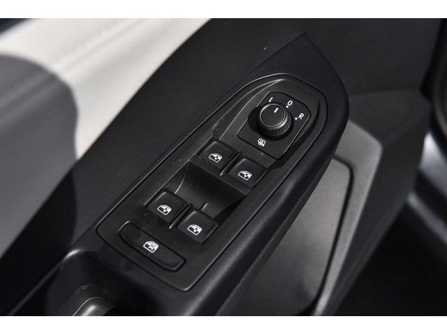 2026 Volkswagen Taos SE 4MOTION