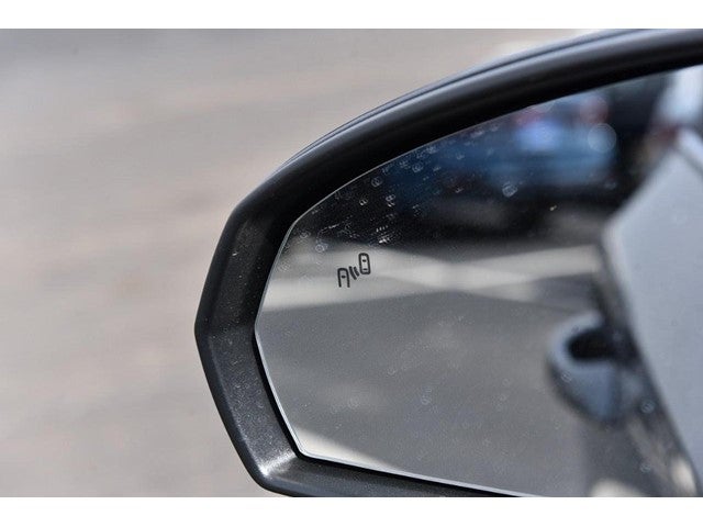 2026 Volkswagen Taos SE 4MOTION