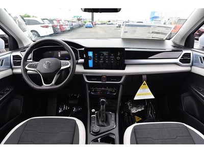 2026 Volkswagen Taos 1.5T SE