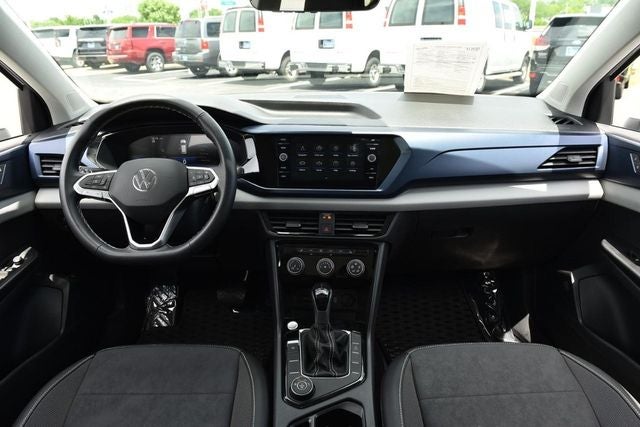 2023 Volkswagen Taos 1.5T SE