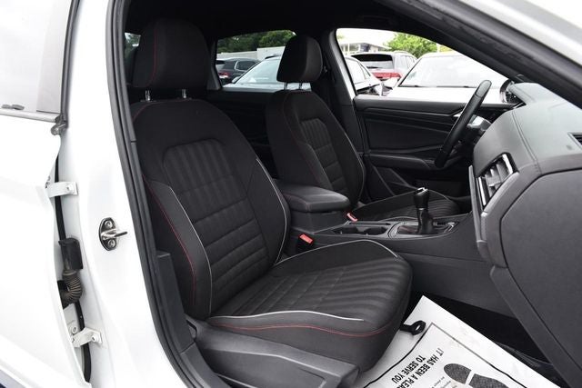 2019 Volkswagen Jetta GLI 2.0T S