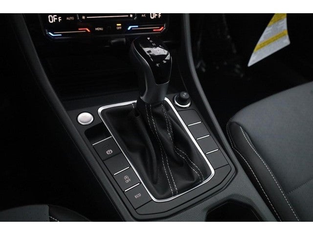 2026 Volkswagen Jetta SE Auto