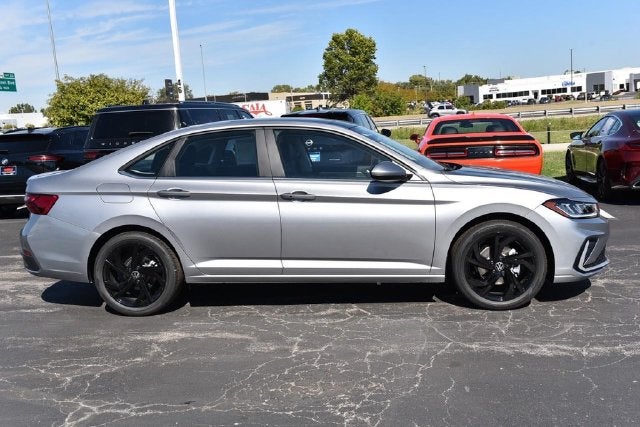 2027 Volkswagen Jetta 1.5T SE