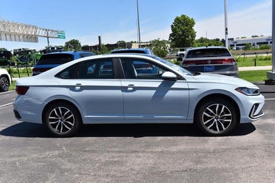 2026 Volkswagen Jetta SE FWD