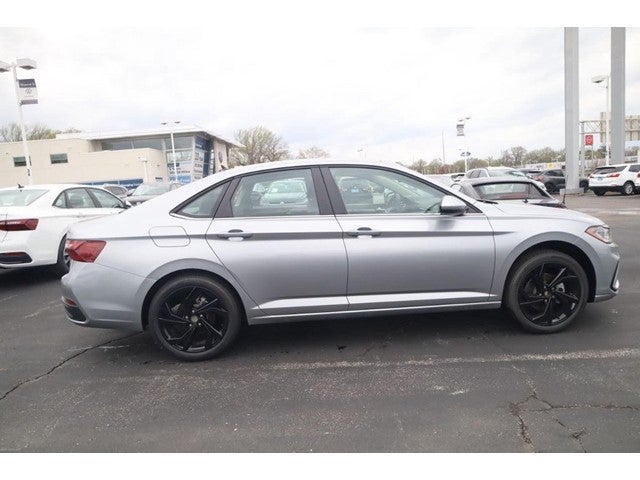 2026 Volkswagen Jetta SE Auto