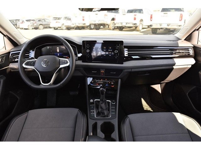 2026 Volkswagen Jetta SE Auto