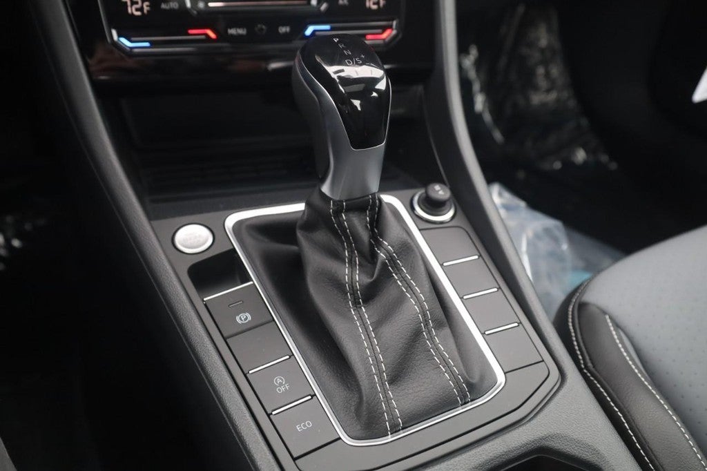 2026 Volkswagen Jetta SE Auto