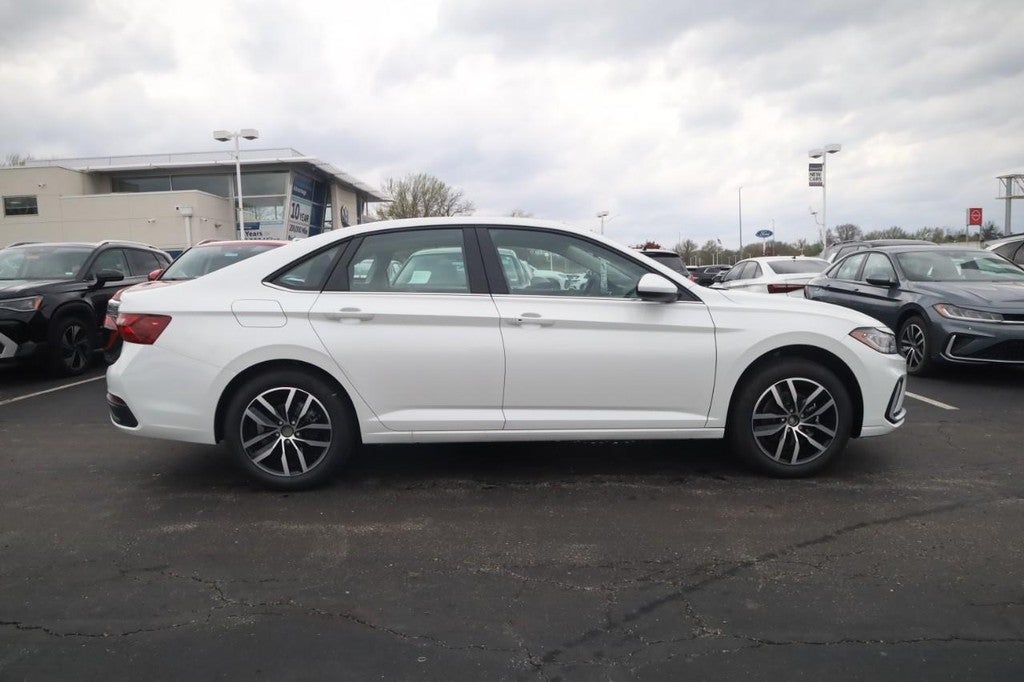 2026 Volkswagen Jetta SE Auto