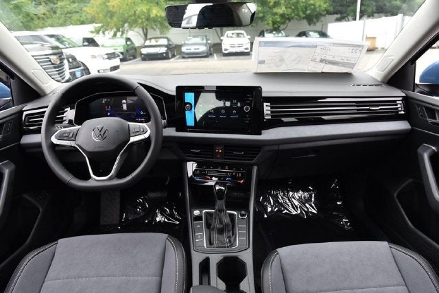 2027 Volkswagen Jetta 1.5T SE