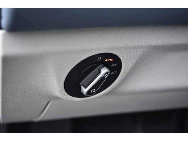 2026 Volkswagen Jetta SE Auto