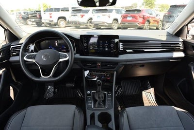 2025 Volkswagen Jetta 1.5T SE