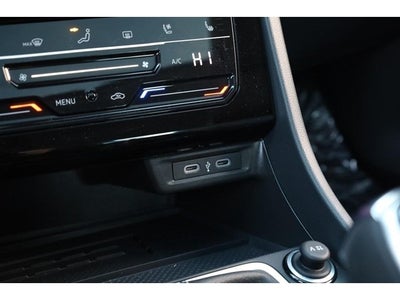 2026 Volkswagen Jetta SEL Auto