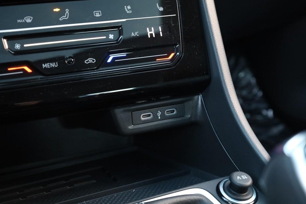 2026 Volkswagen Jetta SEL Auto