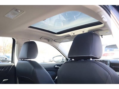 2026 Volkswagen Jetta SEL Auto