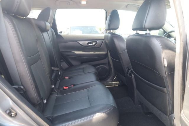 2016 Nissan Rogue SL AWD Premium Package
