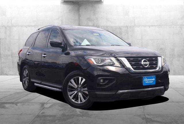 Used 2019 Nissan Pathfinder SV with VIN 5N1DR2MM4KC591639 for sale in Hazelwood, MO