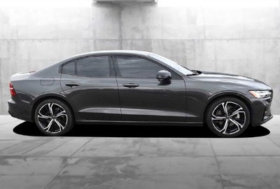2025 Volvo S60 B5 Core