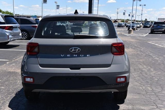 2021 Hyundai Venue SE