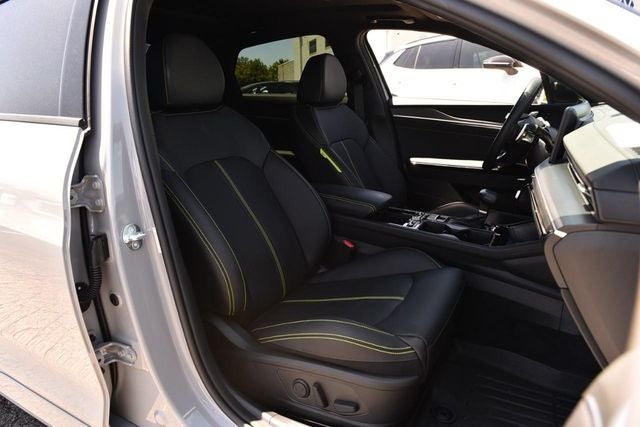 2025 Kia K5 GT