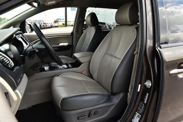 2015 Kia Sedona SX