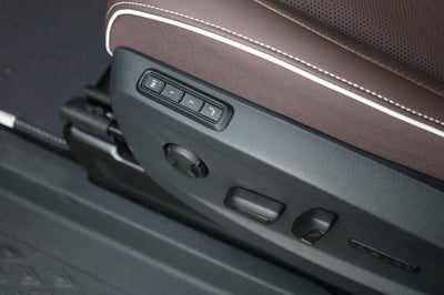 2025 Volkswagen ID. Buzz Pro S RWD w/Two-Tone