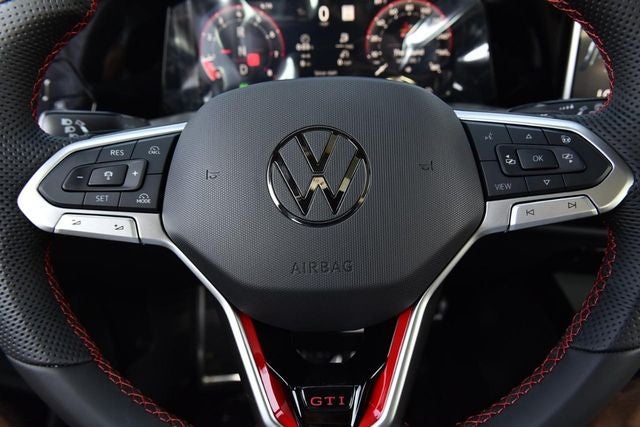 2026 Volkswagen Golf GTI 2.0T SE