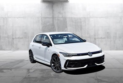 2026 Volkswagen Golf R 2.0T