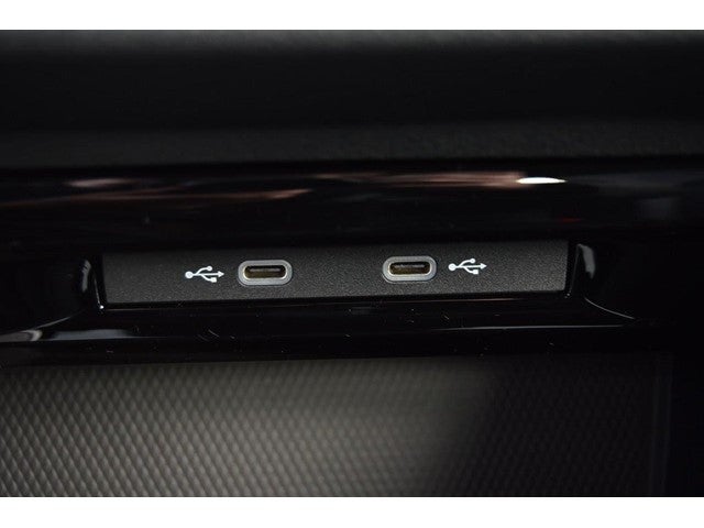 2026 Volkswagen Golf R 2.0T