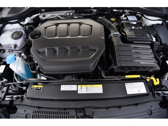 2026 Volkswagen Golf R 2.0T