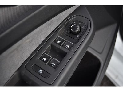 2026 Volkswagen Golf R 2.0T