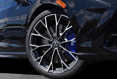 2026 Volkswagen Golf R 2.0T