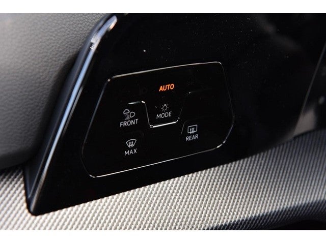 2026 Volkswagen Golf R 2.0T