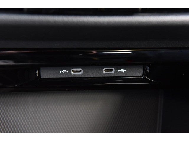 2026 Volkswagen Golf R 2.0T