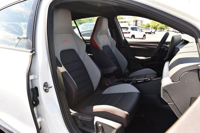 2026 Volkswagen Golf GTI 2.0T Autobahn