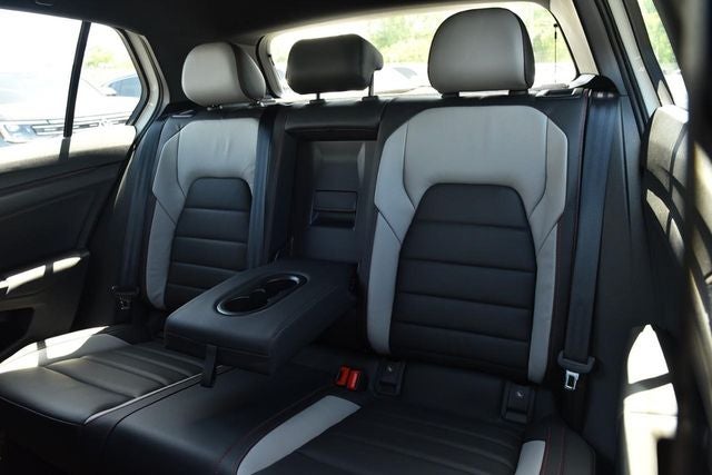 2026 Volkswagen Golf GTI 2.0T Autobahn