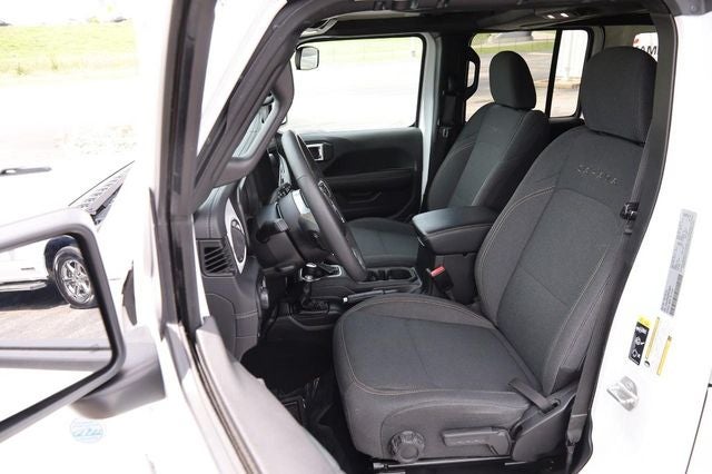 2024 Jeep Wrangler Sahara 4xe