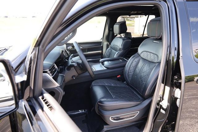 2024 Jeep Grand Wagoneer L Series III