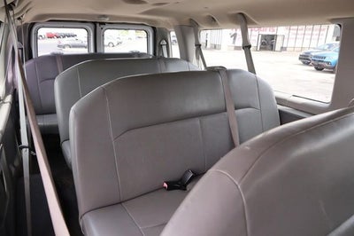 2008 Ford E-350SD XLT