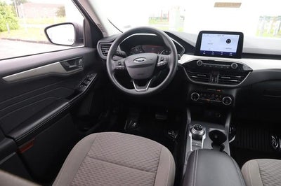 2022 Ford Escape Hybrid SE