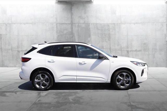 2023 Ford Escape Hybrid ST-Line