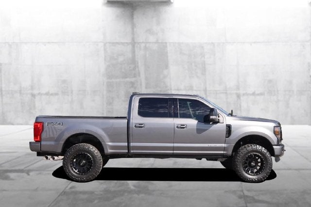 2022 Ford F-350SD Lariat